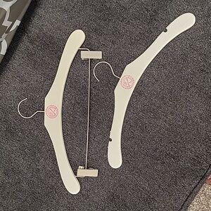 vs PINK Wooden Hangers.33